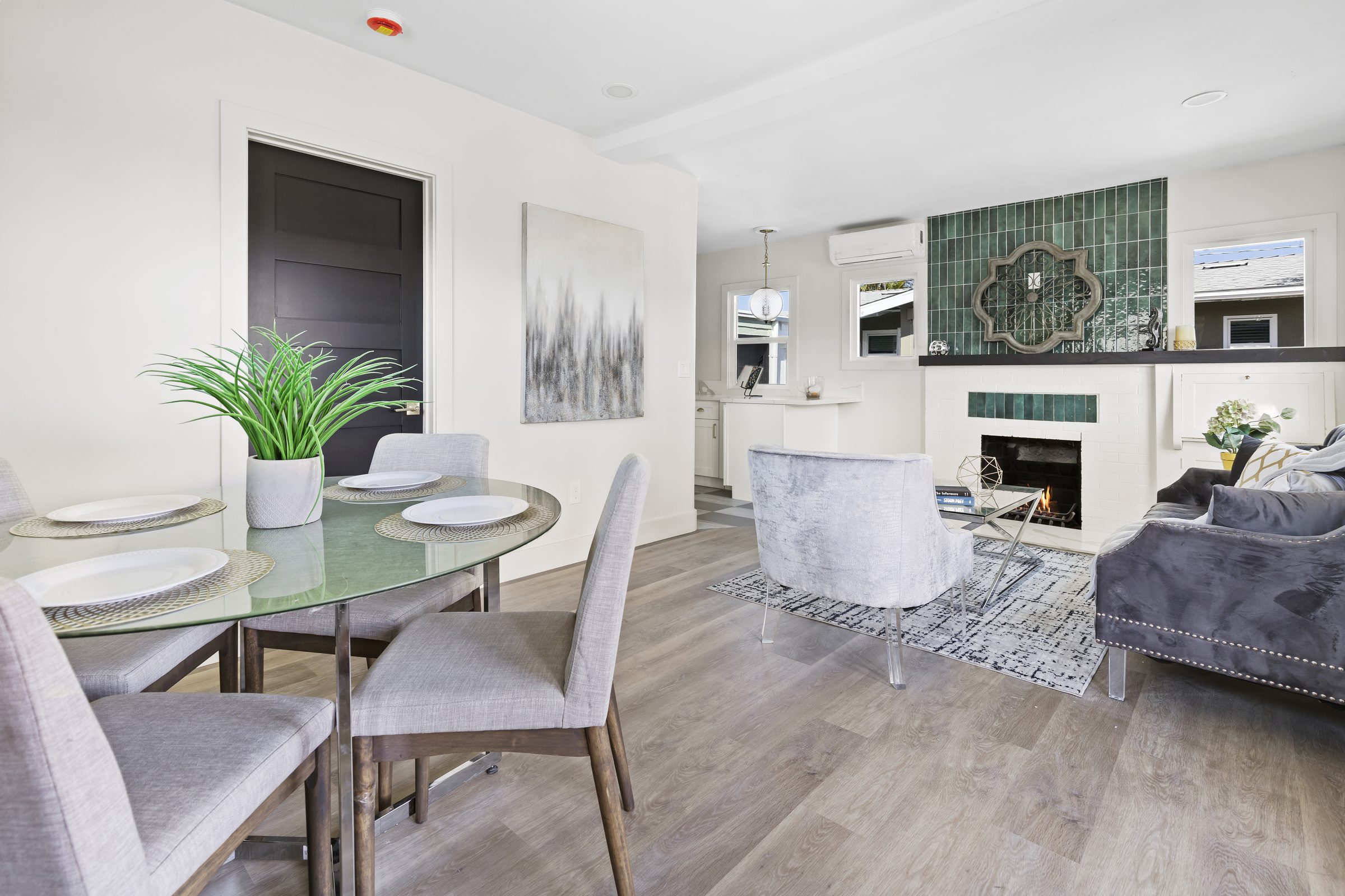 3072 Myrtle Avenue — image 5