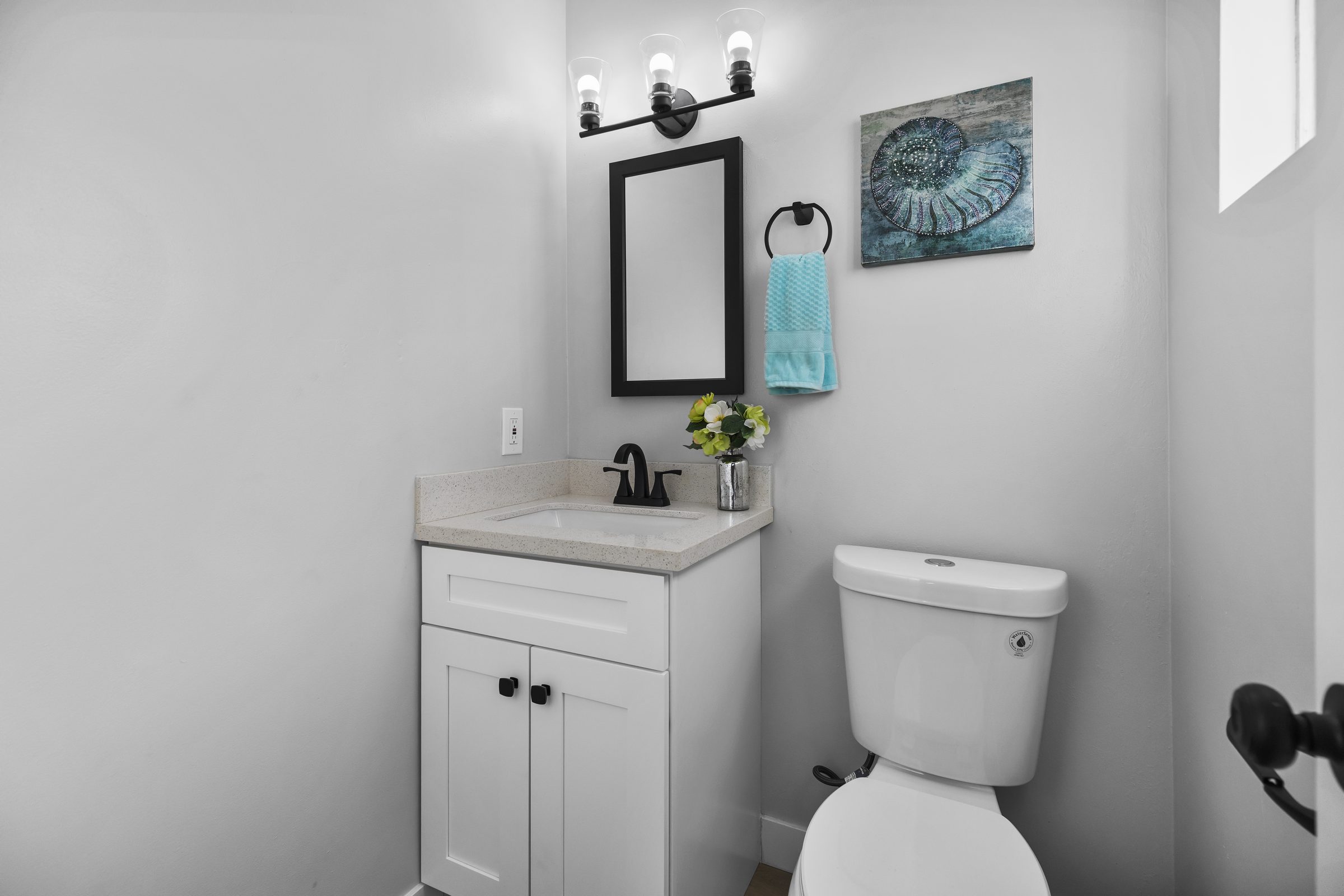 3976 T Street — image 14