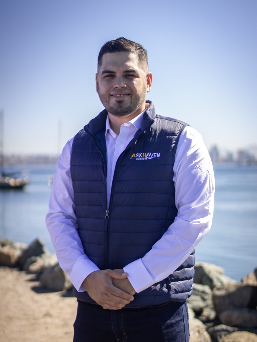 Sebastian Rey Gonzalez — Founder & CEO